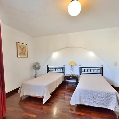Enar - Private Pool - Beach - Free Wi-fi - Air Con * Albufeira